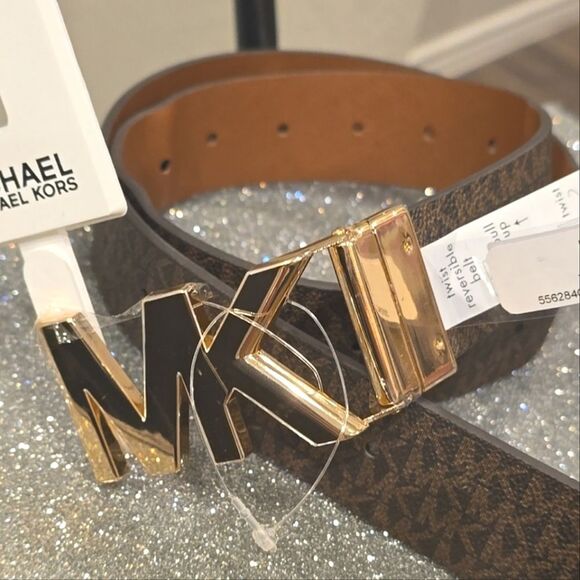 Michael Kors Reversible‎ Signature Logo Belt w/MK Plaque